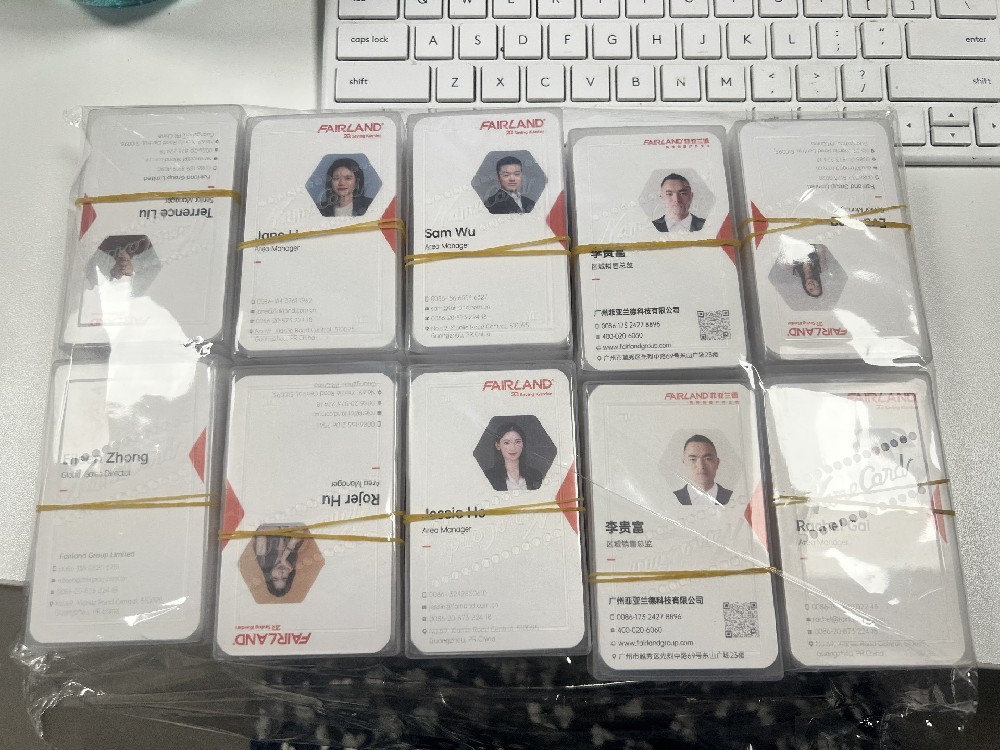 名片印刷：个人与企业形象的精致名片